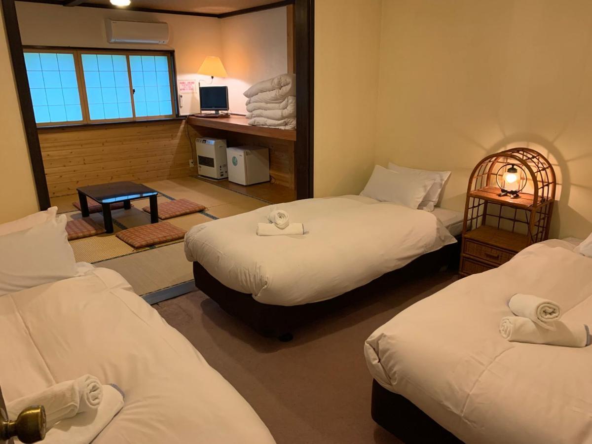 Villa Montblanc Hakuba Familia Exterior foto